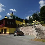 Pensjonat Vyhlidka Janovicky Broumov
