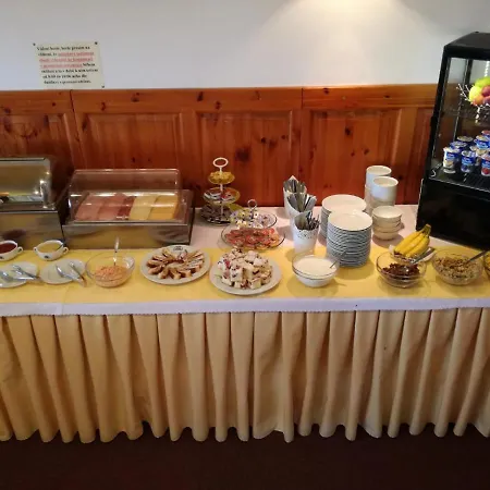 Vyhlidka Janovicky Броумов