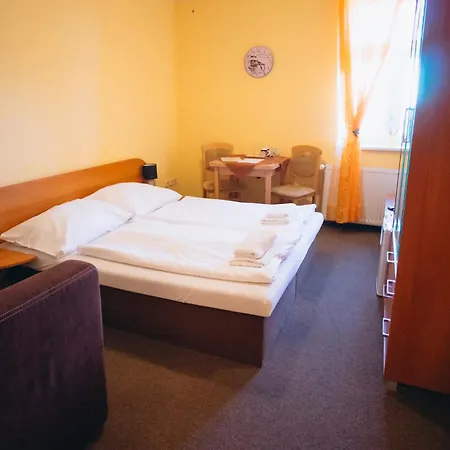 Vyhlidka Janovicky 3*